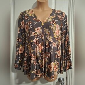 Torrid Sz 0 Floral V-Neck Women's Top